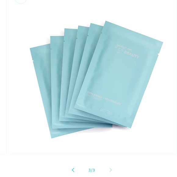 GLOW ON 5TH 6 face sheet masks
REPLENISH + REHYDRATE Sheet Mask Set - Picture 4 of 7
